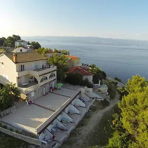  Apartman Anka