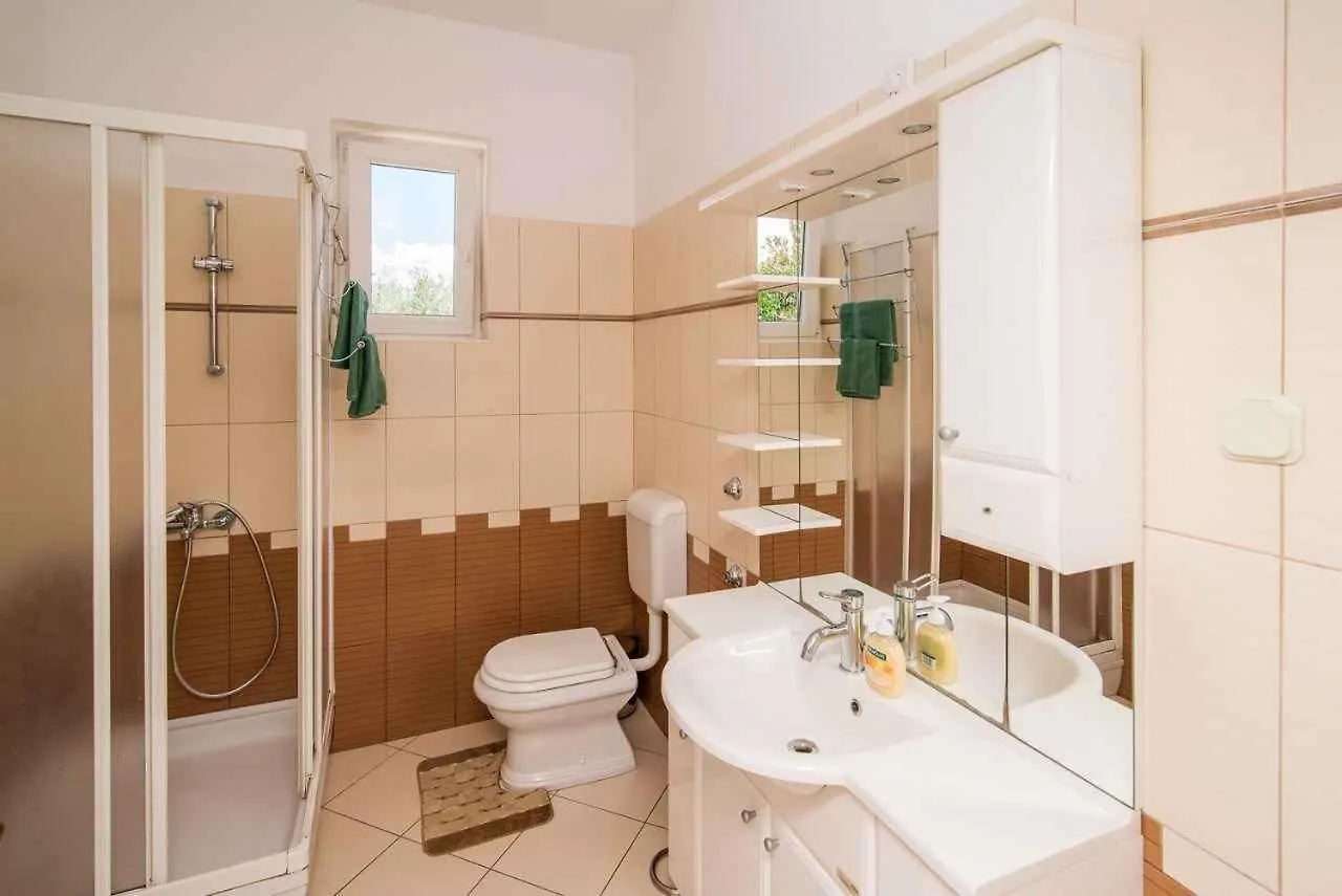 Apartment In Vrbnik/Insel Krk 36842